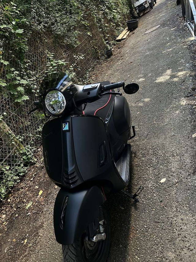 Vespa GTS 310 Super Sport Motocross