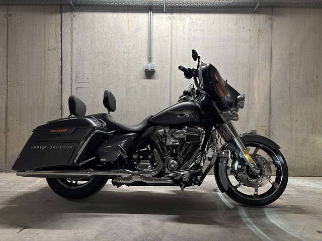 Harley-Davidson Street Glide FLHX Tourer
