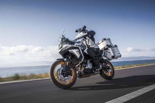 CF-Moto 700MT Teilzahlung € 79.- Garantie Enduro