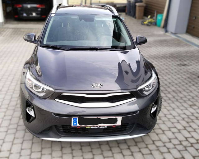 KIA Stonic 1,6 CRDI ISG Österreich Edition SUV / Geländewagen