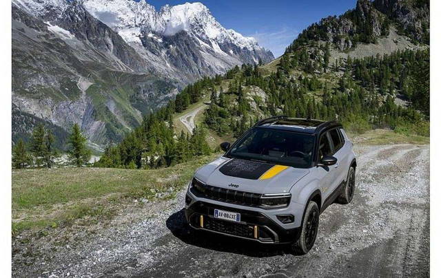 Jeep Avenger 1.2 T3 e-Hybrid 4xe The North Face e-DCT6 SUV / Geländewagen