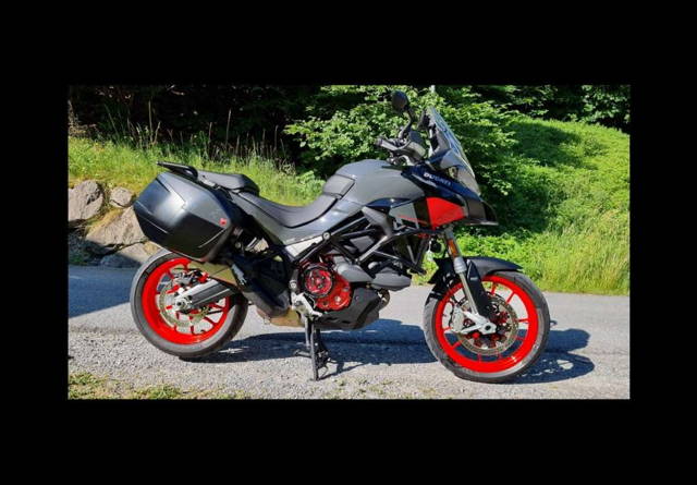 Ducati Multistrada V2 S Travel Tourer