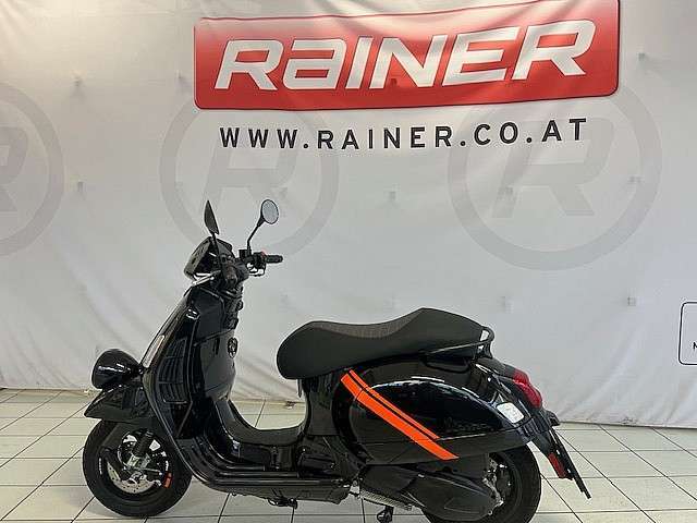 Vespa Motorrad Tourer