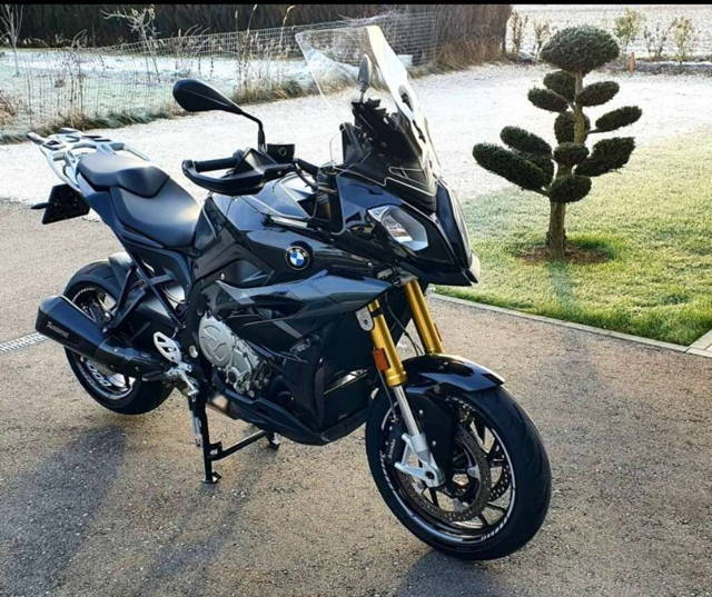 BMW S 1000 XR Triple Black Tourer