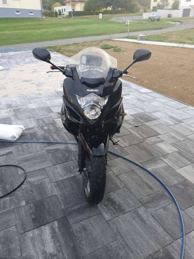 Suzuki GSR gsx1250fa Tourer