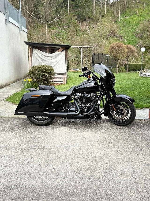 Harley-Davidson Road King Special Tourer