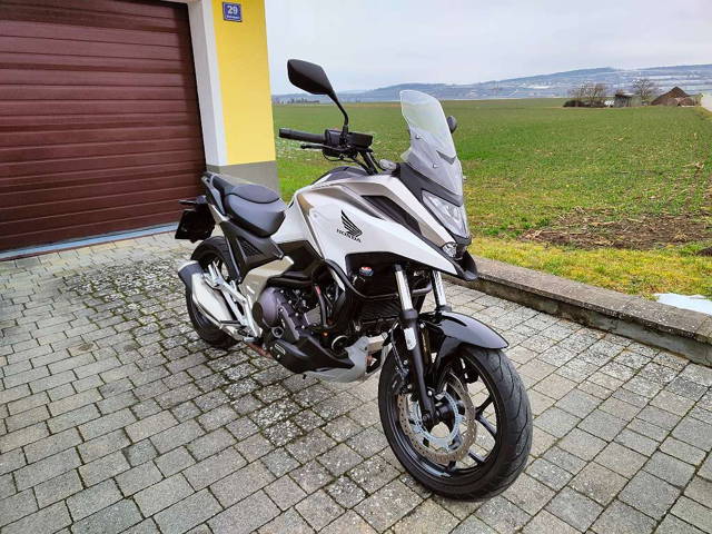 Honda NC 750X DCT, viel Zubehör! Tourer