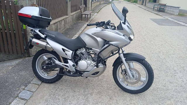 Honda Varadero 125 Enduro