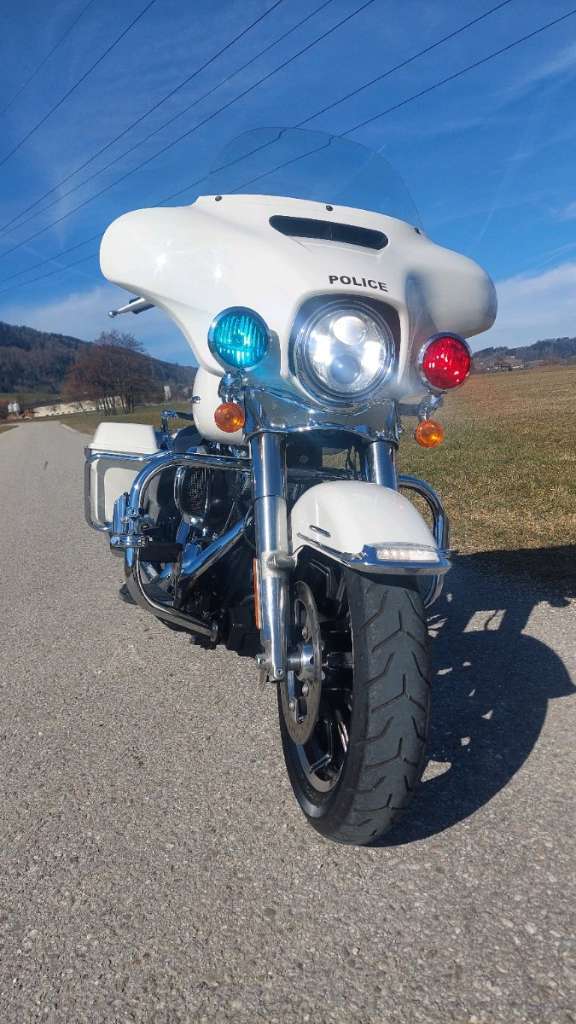 Harley-Davidson Electra POLICE Electra Glide FLHTP Tourer