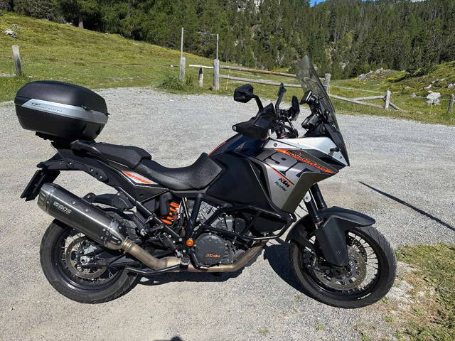 KTM 1190 Adventure Tourer