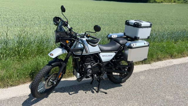 Royal Enfield Himalayan 411 Enduro