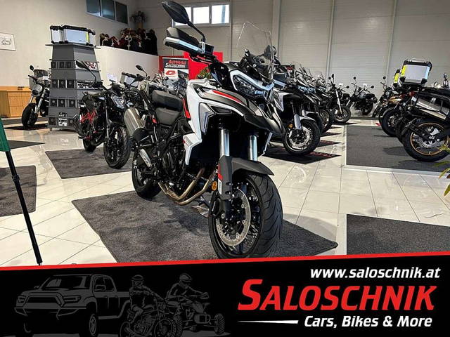 Benelli TRK 702 Enduro