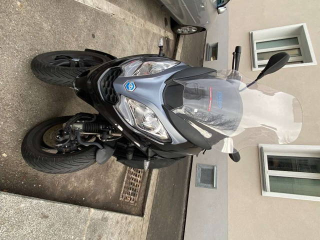 Piaggio MP3 Quad