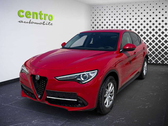Alfa Romeo Stelvio Sprint 2,2 16V 190 AT8 Q4 ZR neu 8x bereift SUV / Geländewagen