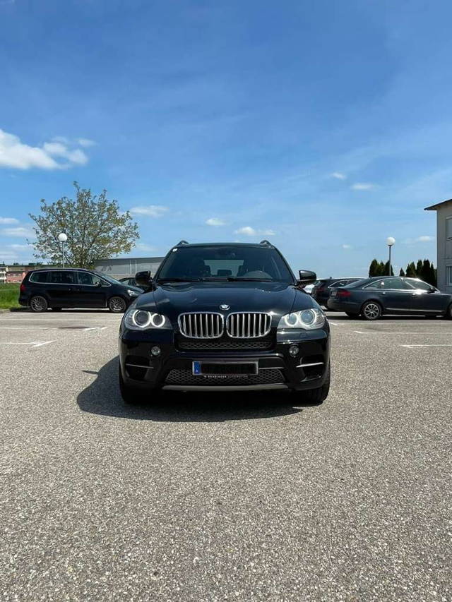 BMW X5 E70 LCI SUV / Geländewagen