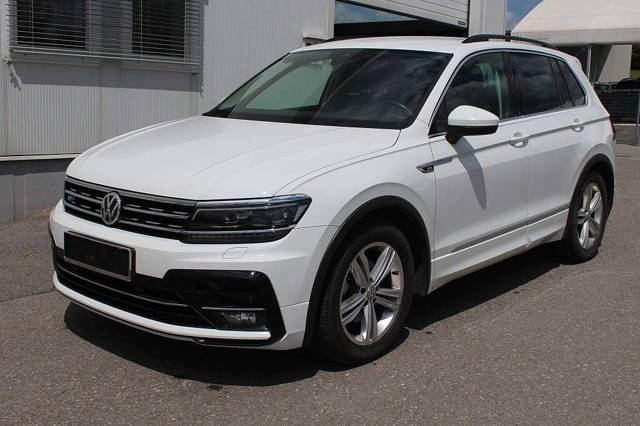 VW Tiguan 2,0 TDI SCR Comfortline R-Line Paket ***... SUV / Geländewagen