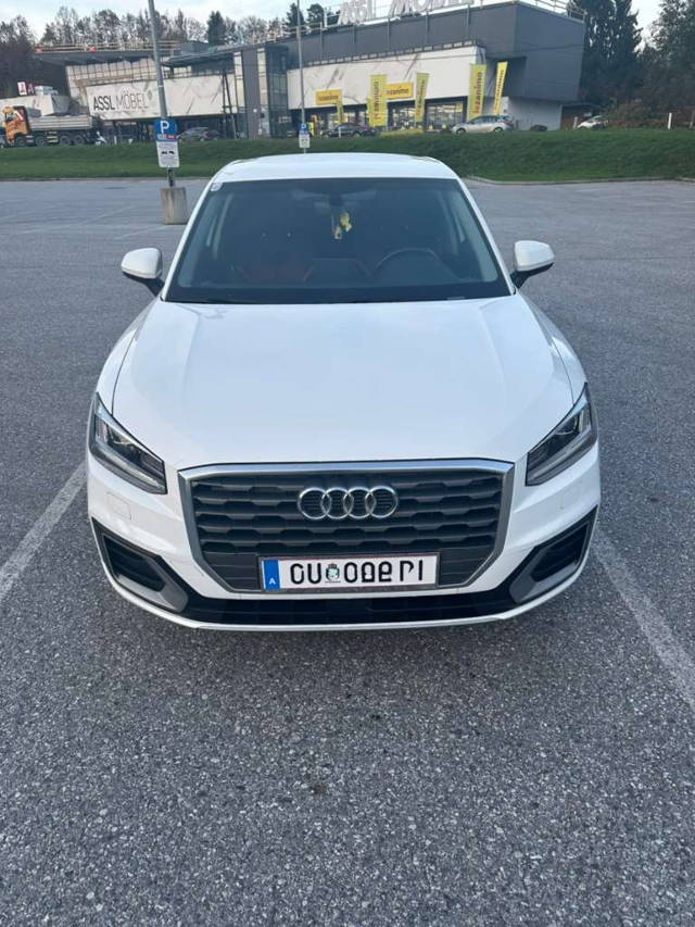 Audi Q2 1.0 TFSI Ultra Sport SUV / Geländewagen