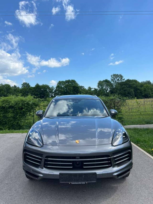 Porsche Cayenne E-Hybrid III Porsche Approved Garantie 10/2026 SUV / Geländewagen