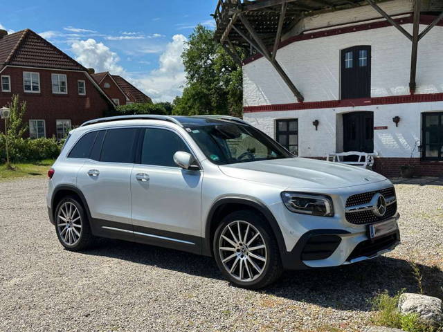 Mercedes-Benz GLB 250 4MATIC AMG Aut. SUV / Geländewagen