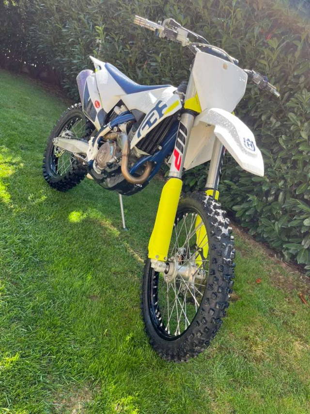 Husqvarna FC 250 Motocross