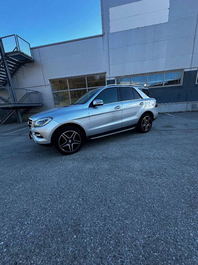 Mercedes-Benz M-Klasse ML 350 BlueTEC 4MATIC Aut. DPF SUV / Geländewagen
