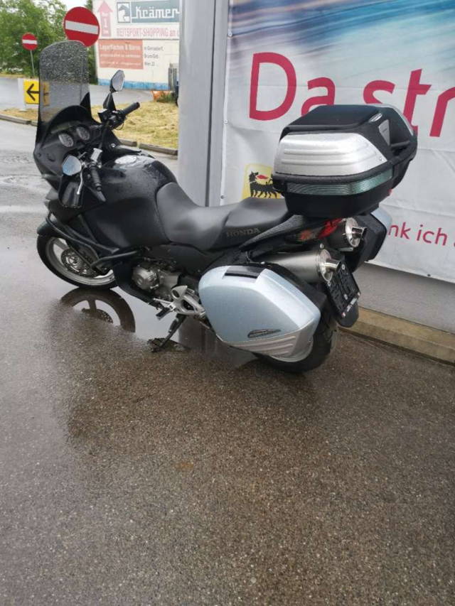 Honda Varadero 1000 ABS Tourer