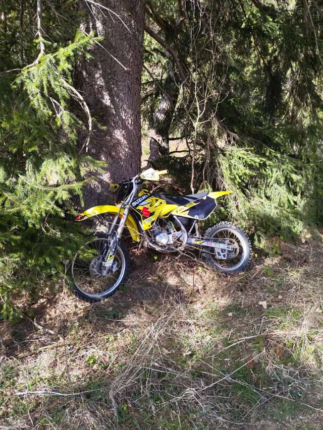 Suzuki RM Suzuki Rm 85l Motocross