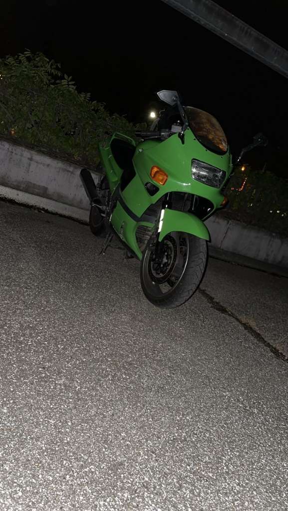 Kawasaki ZX Tourer