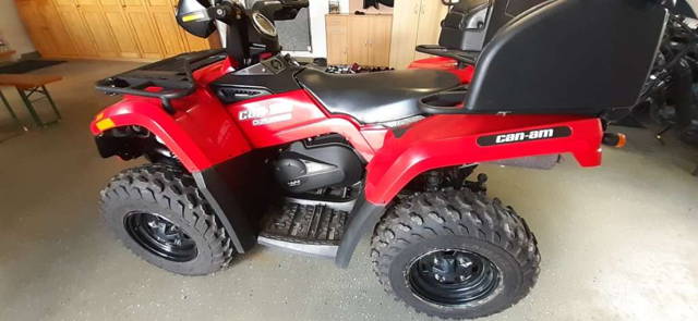 Can-Am Outlander 400  4x4 Quad