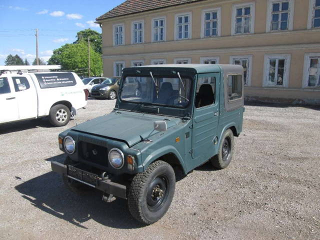Daihatsu Daihatsu F10 L SUV / Geländewagen