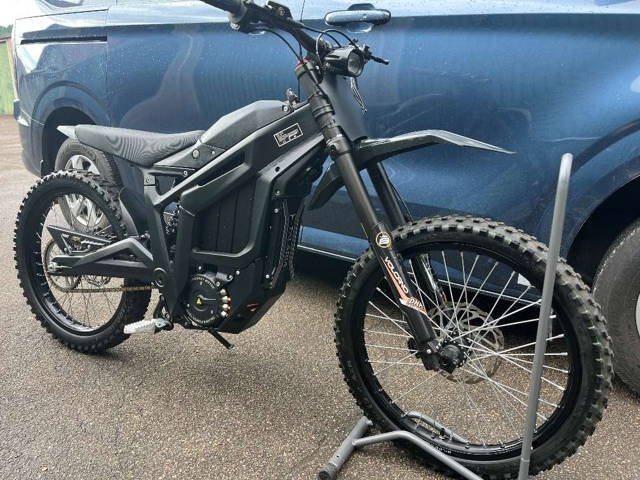 Talaria Sting TL3000 MX Offroad, inkl. Zubehör Enduro
