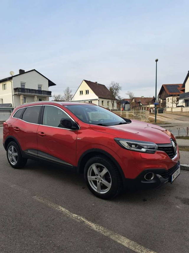 Renault Kadjar BOSE 2018. TCe 130 SUV / Geländewagen
