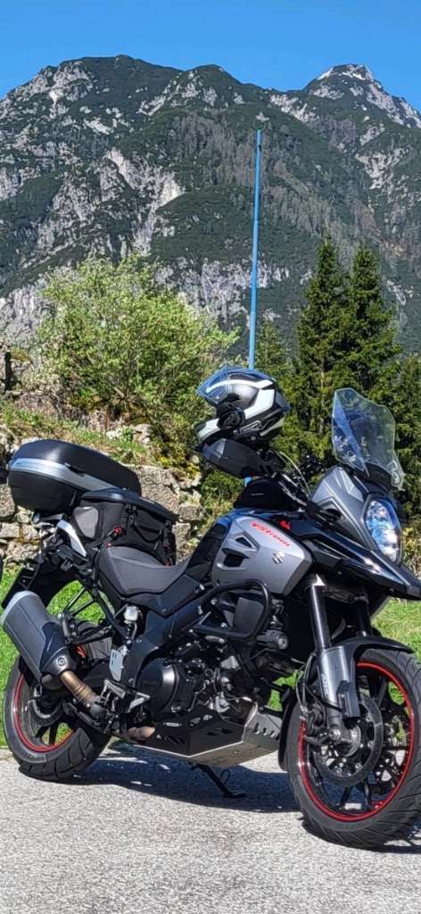 Suzuki V-Strom 1000DL Tourer
