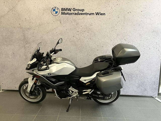 BMW F 900 XR Tourer