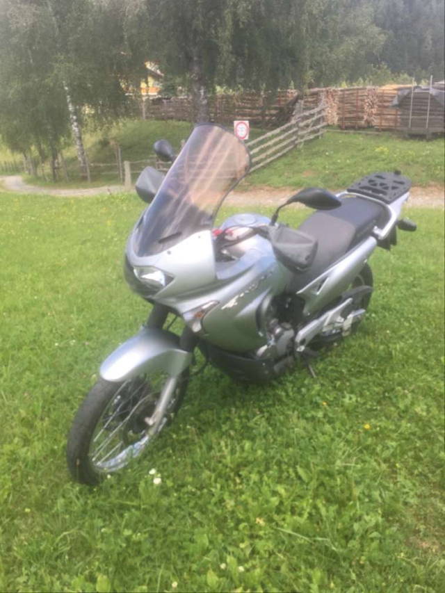 Honda Transalp Gültiges Pickerl, optimal für Anfänger und längere Touren Enduro