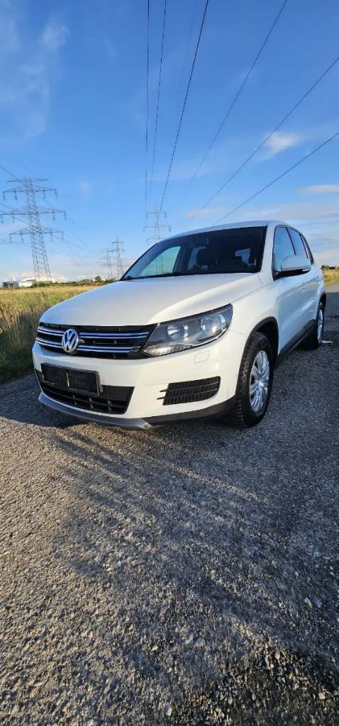 VW Tiguan 2.0 TDI SUV / Geländewagen