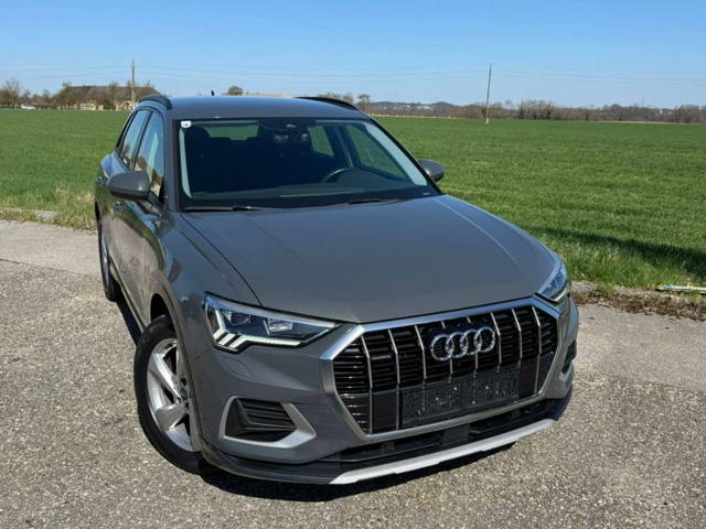 Audi Q3 40 TFSI quattro DSG advanced *Garantie/Webasto* SUV / Geländewagen