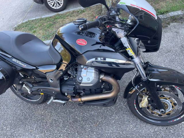 Moto Guzzi 1200 SPORT 4V Tourer