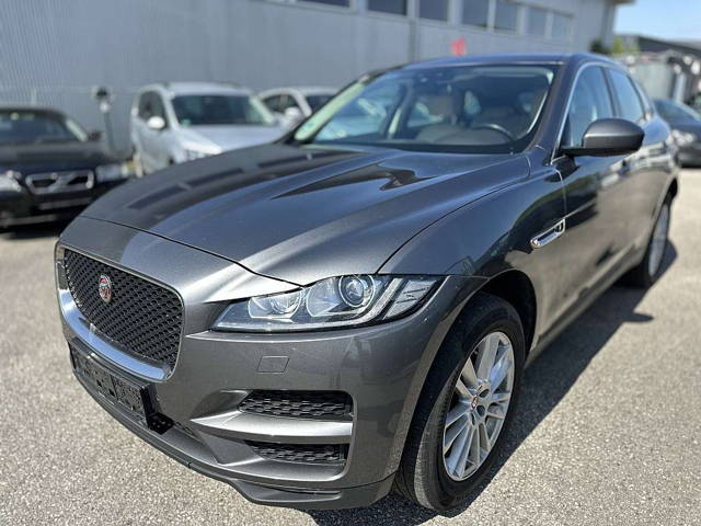 Jaguar F-Pace 4x4 SUV / Geländewagen