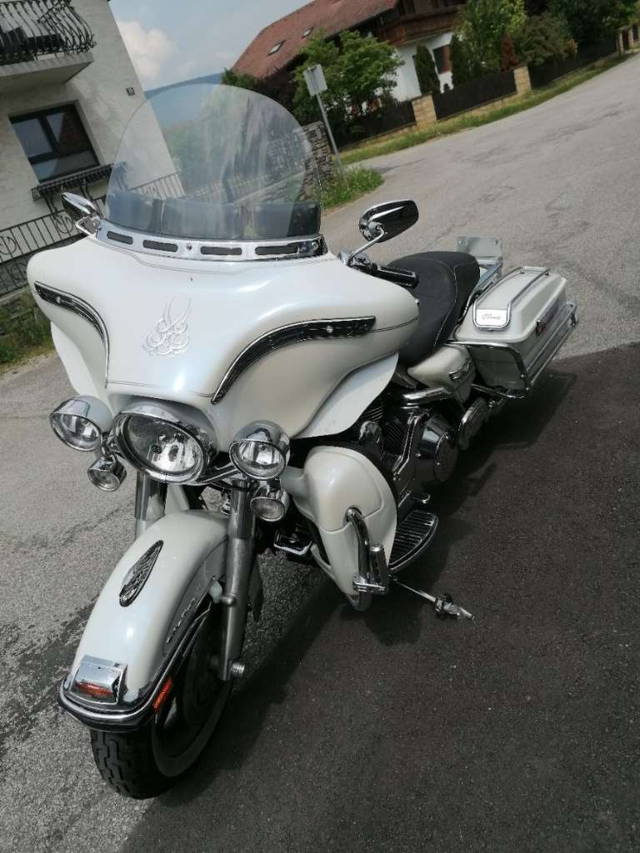Harley-Davidson Electra FLHTCUI Tourer