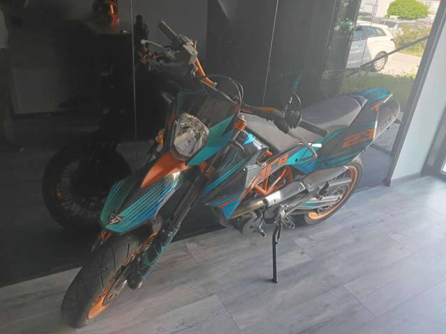 KTM 690 KTM 690 SMC R Enduro
