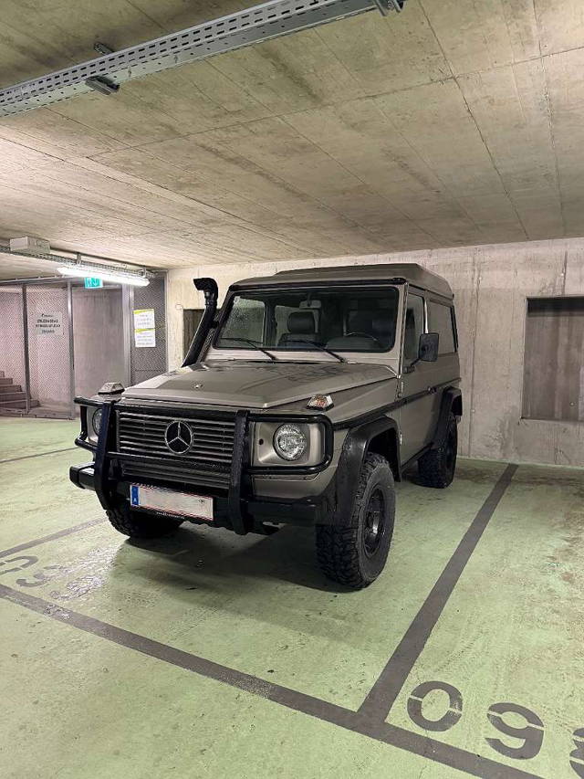 Mercedes-Benz G-Klasse 300GD SUV / Geländewagen