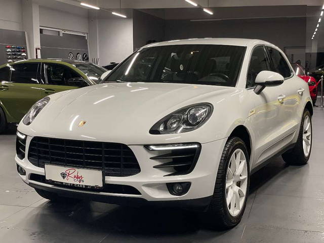 Porsche Macan 3.0 S Diesel SUV / Geländewagen