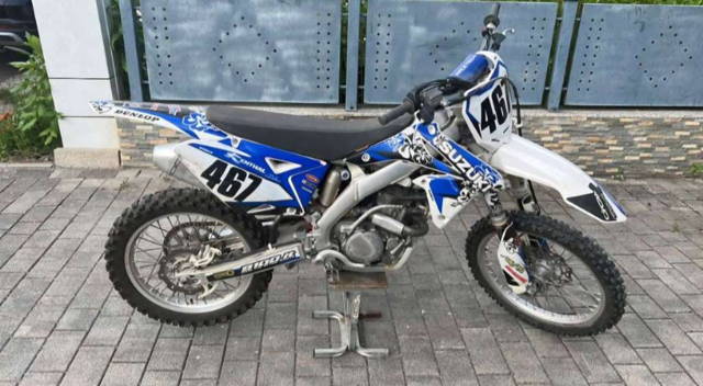 Suzuki RM Motocross