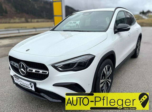 Mercedes-Benz GLA-Klasse GLA 200 d 4MATIC Progressive-Line Automatik SUV / Geländewagen