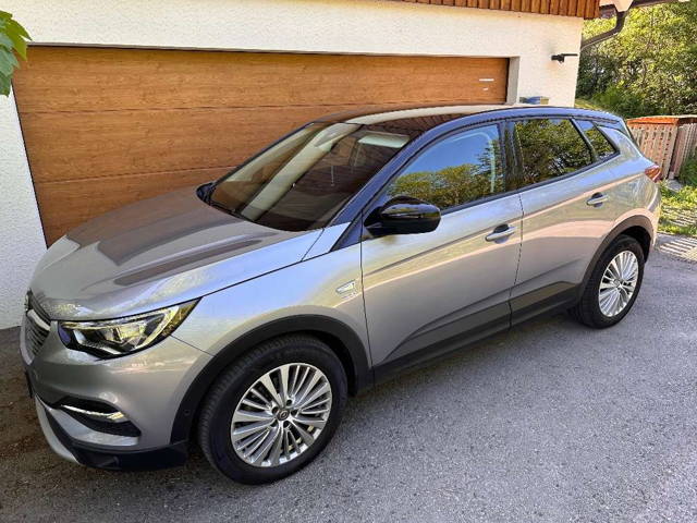 Opel Grandland X 1,2 Turbo Direct Inj. Design Line Start/Stop SUV / Geländewagen