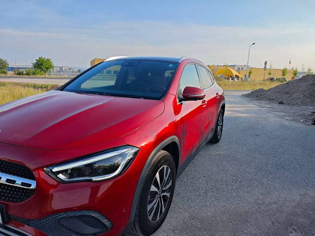 Mercedes-Benz GLA-Klasse GLA 200 d 4MATIC Aut. SUV / Geländewagen