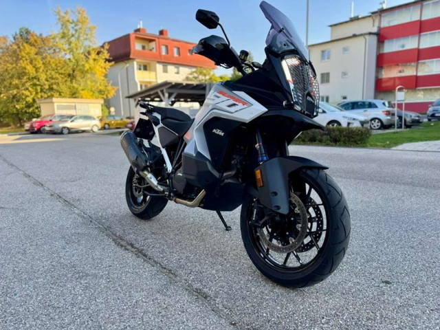 KTM 1290 Super Adventure S Tourer