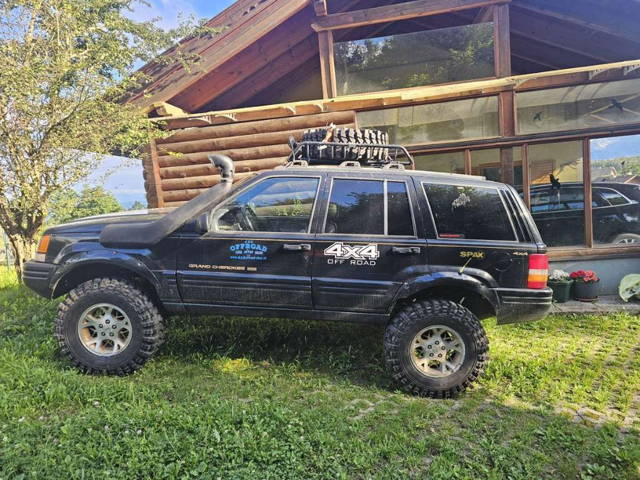 Jeep Grand Cherokee 5.2l SUV / Geländewagen