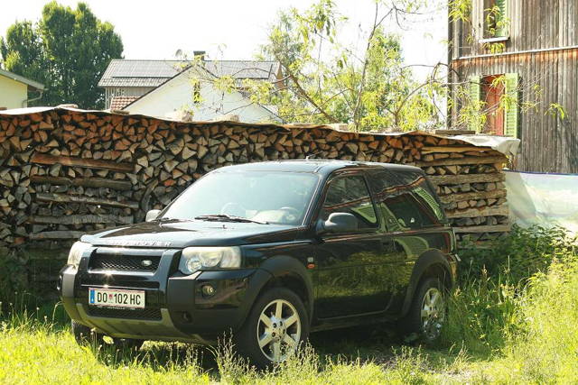 Land Rover Freelander Hardback 2,0 Td4 Asmara SUV / Geländewagen